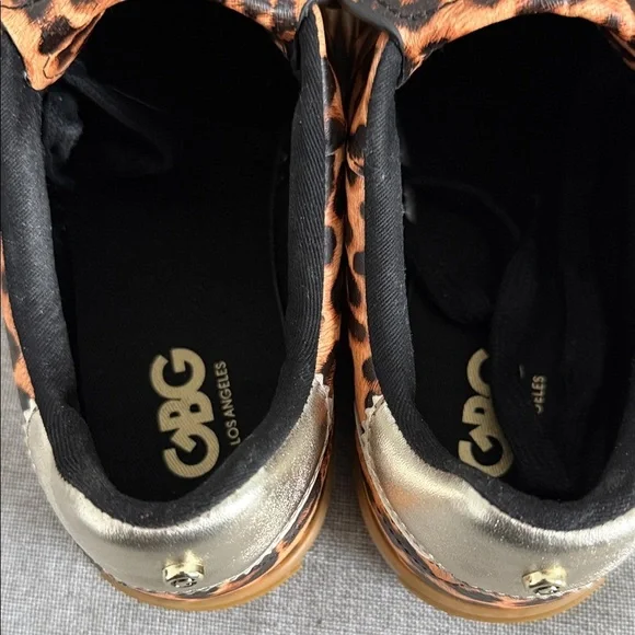 GBG Los Angeles GGOFLIP-R Leopard Print Sneakers nwot - Picture 8 of 11